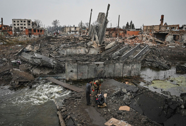 «Увиденное вызвало шок» Одни бегут, другие снимают видео: почему россияне так по-разному реагируют на военную угрозу?