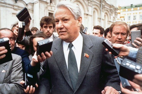 «Мертвый дом» 50 лет назад в КГБ решили уничтожить место расправы над Николаем II. Как этим воспользовался Ельцин?
