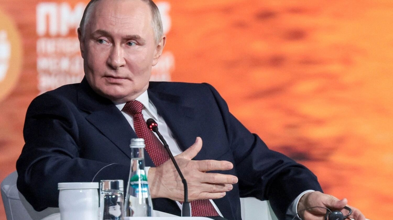 Экс-министр Андрей Нечаев — про экономику РФ: «Пока не критично, но мины уже заложены»