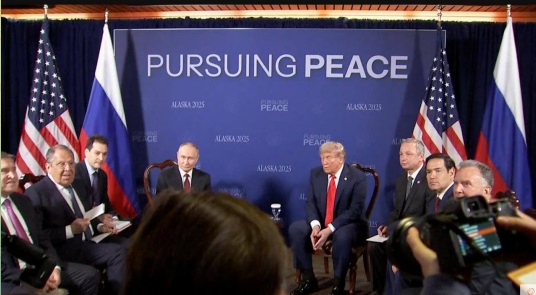 Уединившись на Аляске, Путин и Трамп лишили Киев и Европу главного козыря — нардеп