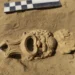 1900-летнюю масляную лампу, которая освещала путь в загробную жизнь, нашли на римском кладбище