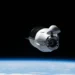 Замена «Прогрессу»: модернизированный грузовой корабль Dragon впервые скорректировал орбиту МКС