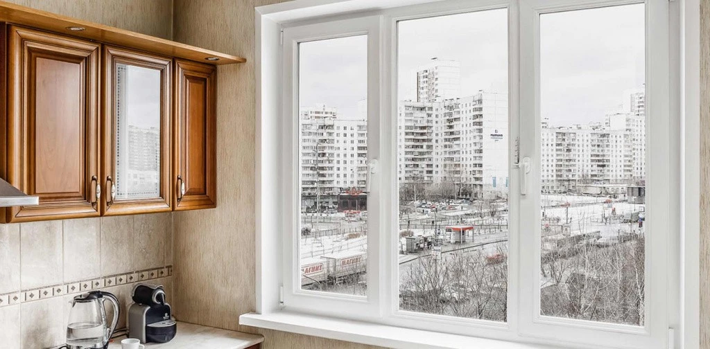Преимущества пластиковых окон на заказ в Барнауле