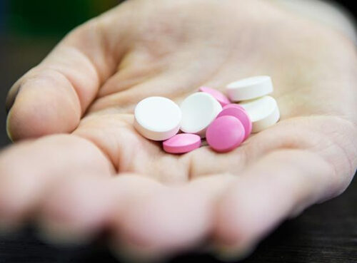 Мясников перечислил главные ошибки при приеме таблеток Мясников перечислил главные ошибки при приеме таблеток