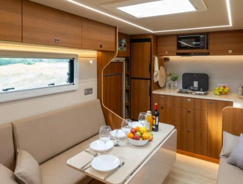 Дом, который проедет везде: нижегородцы превратили шестиколёсный КамАЗ в люксовый автодом