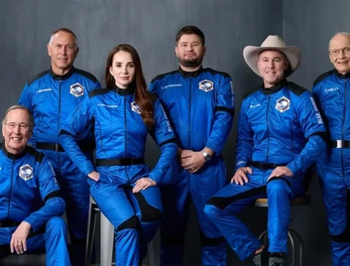 Еще 6 туристов увидели границу космоса: сколько стоит побывать на высоте в 100 км над поверхностью Земли?