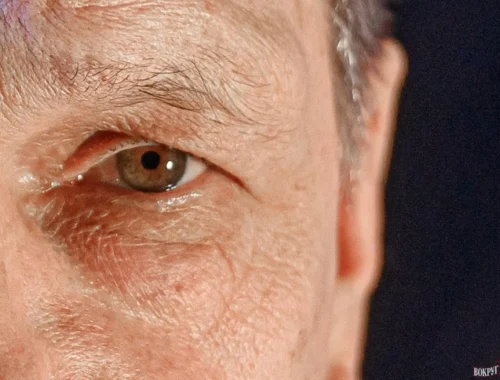 Имплантация сетчатки вернула зрение слепым — медики представили новую разработку