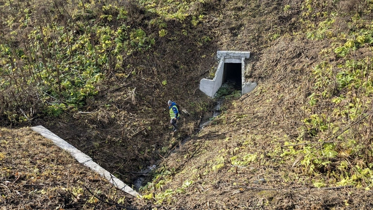 «Лежали на путях два ботинка»: в Подмосковье две недели ищут 14-летнего зацепера Всеволода из Лобни