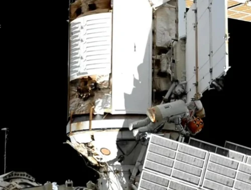Плановый и успешный: российские члены экипажа МКС совершили второй за месяц выход в открытый космос