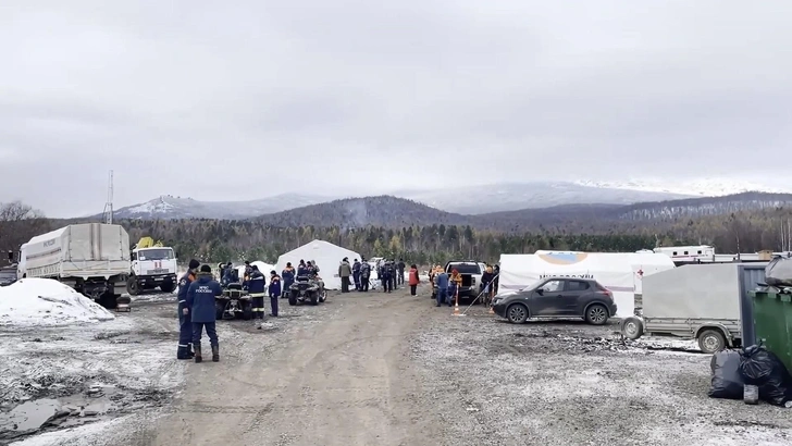 Укрылись у старообрядцев или попали к сектантам: новые версии загадочного исчезновения Усольцевых и свежее видео с поисков