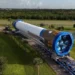 Выкатили ступень: компания Blue Origin готовится ко второму запуску своей сверхтяжелой ракеты-носителя New Glenn