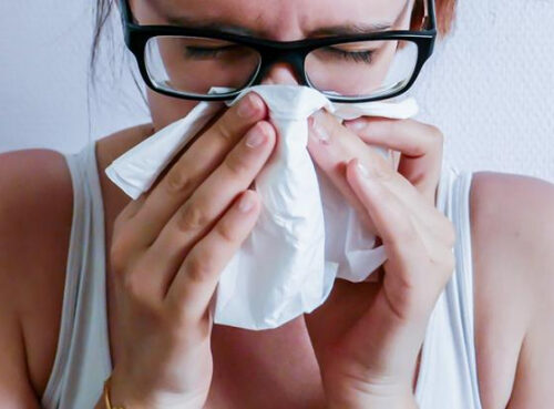 Лор-врач назвала главную ошибку в лечении насморка