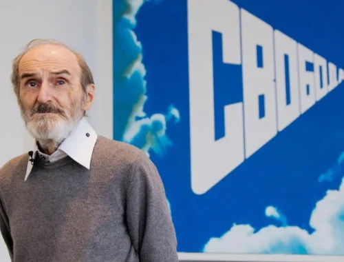 Эрик Булатов скончался в возрасте 92 лет — художник, подаривший миру «Свободу» и «Славу КПСС»