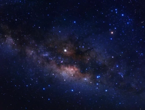 Темная энергия ослабевает: ученые заявили о замедлении расширения Вселенной Темная энергия ослабевает: ученые заявили о замедлении расширения Вселенной