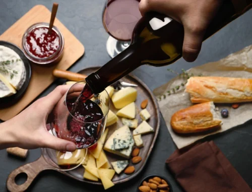 Тест: составлена карта трезвеющей России — угадайте, где пьют 19 литров в год, а где — 0,15