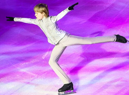 Врач осудил Плющенко за выход болеющего сына на лед Врач осудил Плющенко за выход болеющего сына на лед