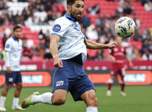 Защитник «Крыльев Советов» Сутормин получил травму на разминке