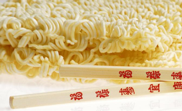 Будь лапшой! «Ролтон» отправляется на экспертизу