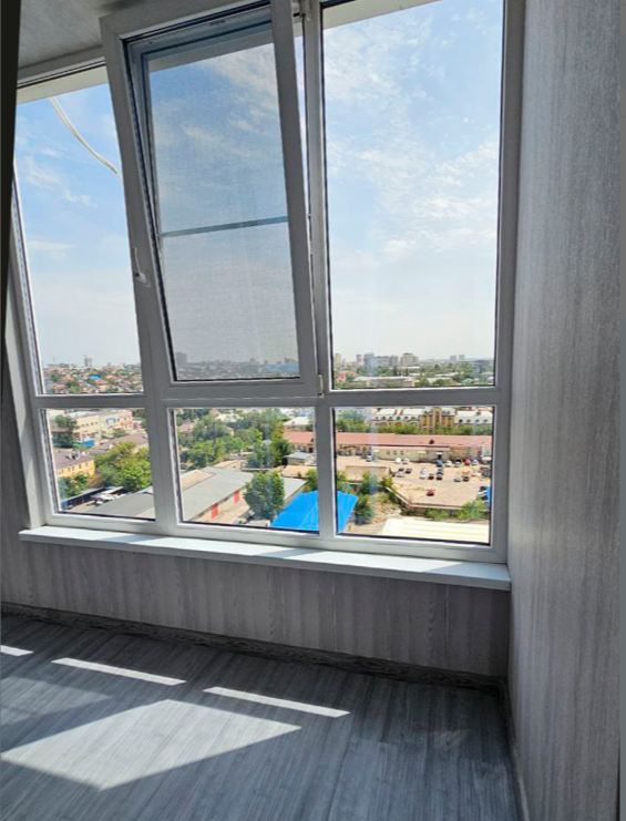 Почему в Волгограде важно вовремя ремонтировать окна: экономия и комфорт в вашей квартире