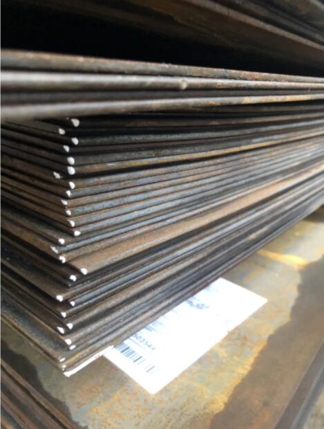 Горячекатаный лист: основа современной индустрии и металлоконструкций