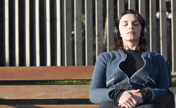 Ученые выяснили, почему во взрослом возрасте время летит быстрее