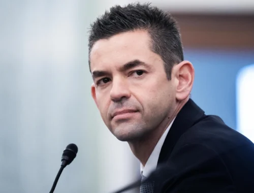 Через тернии к звездам: Сенат США утвердил миллиардера и астронавта Джареда Айзекмана на посту главы NASA Через тернии к звездам: Сенат США утвердил миллиардера и астронавта Джареда Айзекмана на посту главы NASA