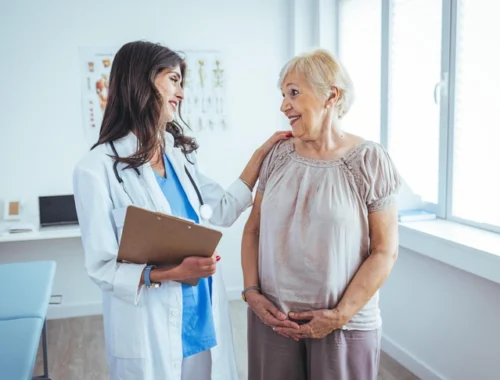 «Это же элементарно»: главврач Кремлевской поликлиники рассказала, как дожить до 120 лет «Это же элементарно»: главврач Кремлевской поликлиники рассказала, как дожить до 120 лет