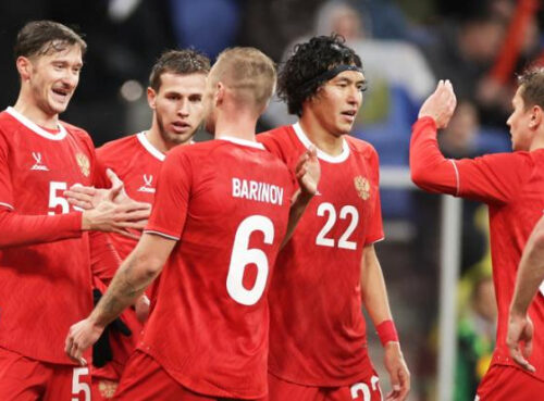 Планета «розовых пони»: Дюков вновь пообещал, что УЕФА и ФИФА пустят Россию на стадионы