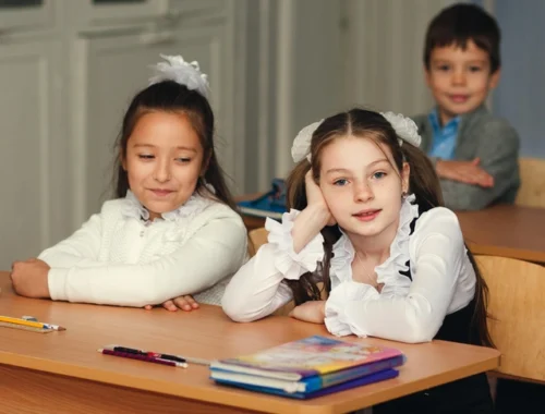 По стопам всеобуча: Россия попала в топ-14 стран мира со 100-процентной грамотностью населения