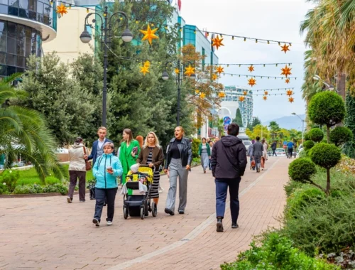 Прошел 100 метров — минус тысяча рублей: 10 самых дорогих улиц России