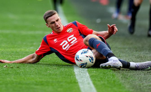 Семь футболистов зимой покинут ЦСКА по решению тренера