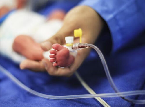 Трагедия в роддоме Новокузнецка, которая потрясет не только Кузбасс, но и Москву: Новый год обернулся массовой гибелью младенцев