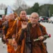 Буддийские монахи идут в Вашингтон: «прогулка за мир» по США