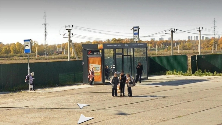 Лезут напролом, а их не пускают: жители отдаленного микрорайона Уфы воюют за каждое стоячее место в маршрутке