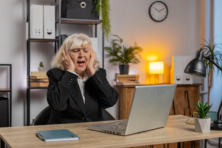 Российские власти хотят расширить удаленную работу для пенсионеров на фоне возвращения компаний в офисы