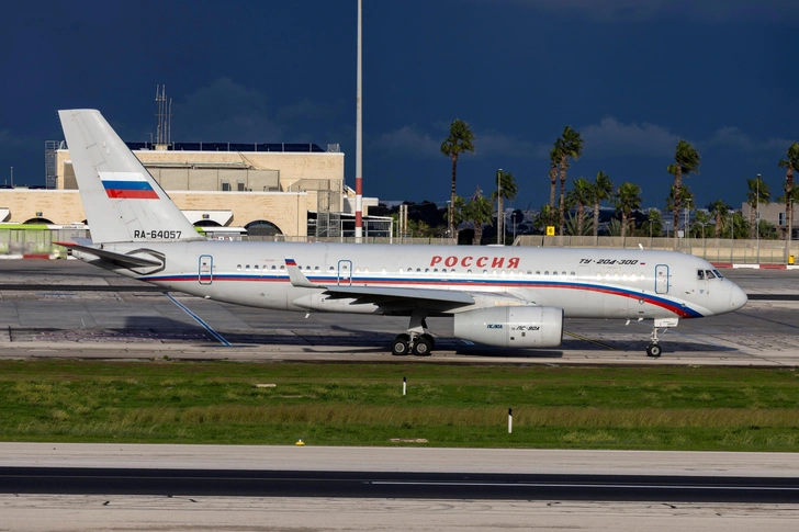 «Ростех» расконсервирует старые самолёты: ситуация с авиапарком в России