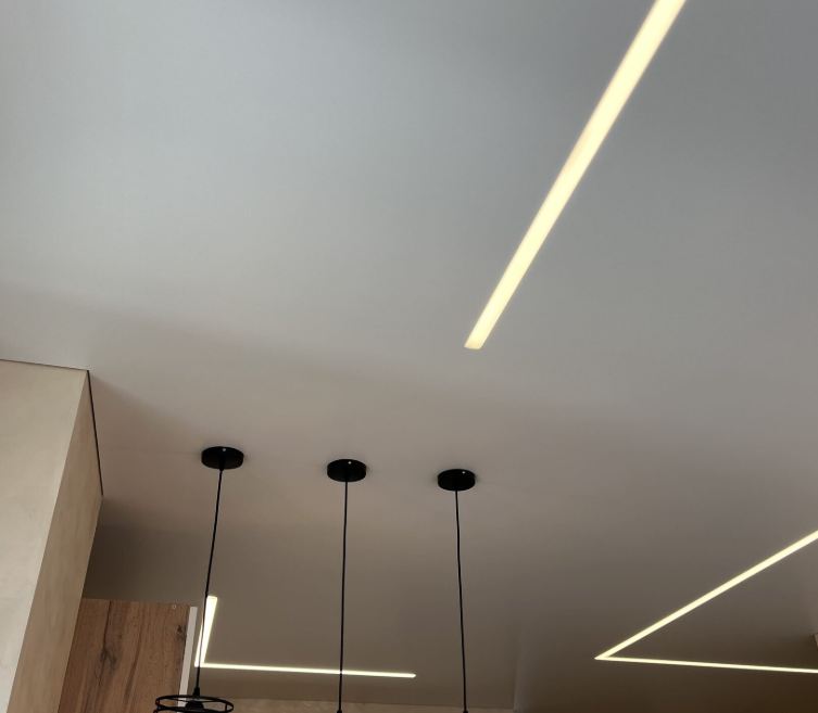 Натяжные потолки в Минске: Ваш идеальный потолок за один день